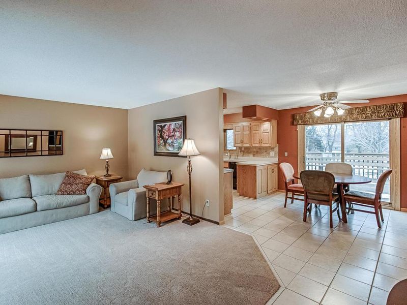 10895 Quaker Ln N, Maple Grove, MN 55369
