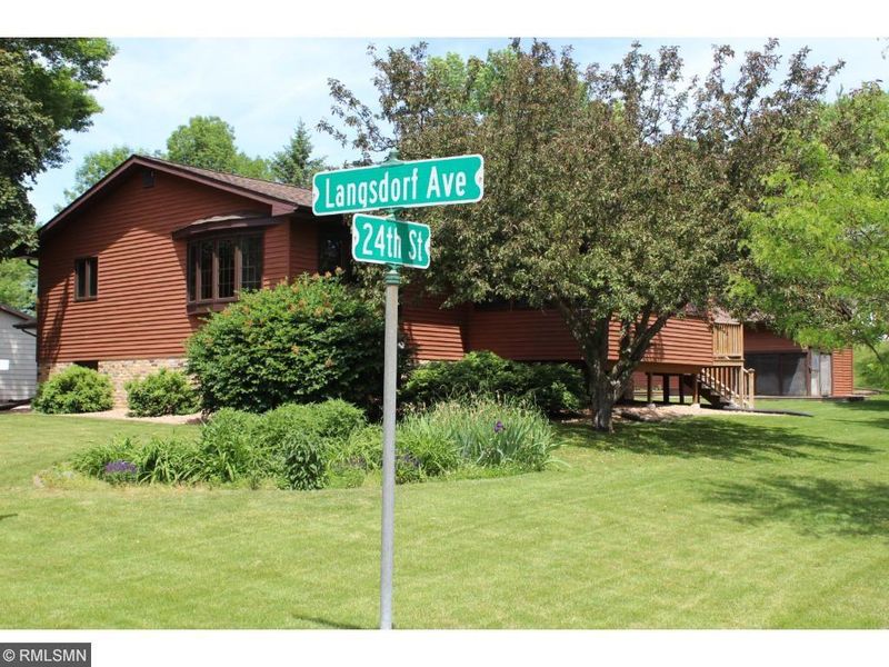 2351 Langsdorf Ave, Red Wing, MN 55066