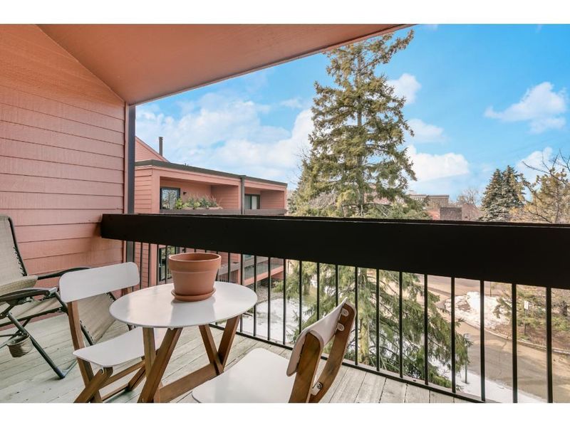 8031 Xerxes Ave S #224, Bloomington, MN 55431