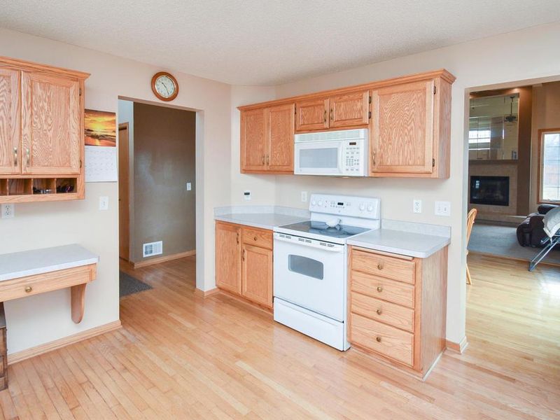 15527 Vale St NW, Andover, MN 55304