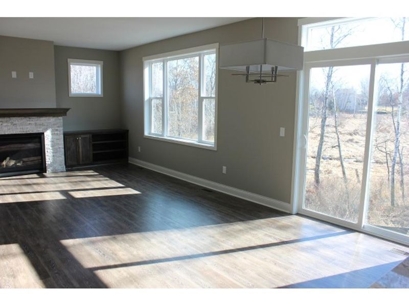 1048 Pheasant Rn S, Lino Lakes, MN 55014