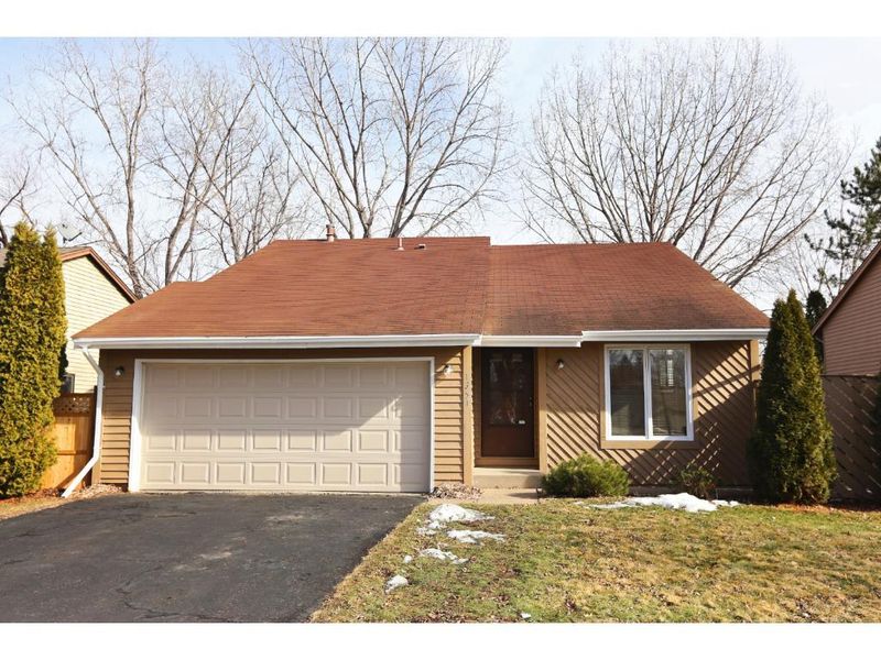 1351 Knoll Dr, Shoreview, MN 55126