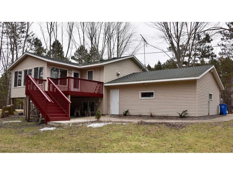 7604 7th St N, Princeton, MN 55371