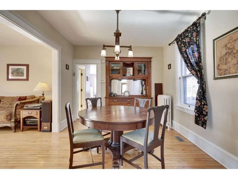 812 William St N, Stillwater, MN 55082