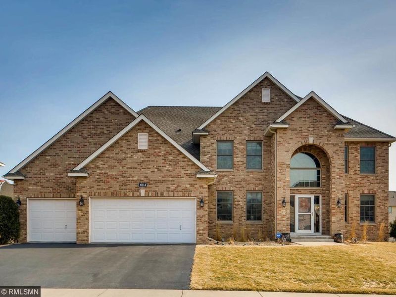 10114 Georgia Ave N, Brooklyn Park, MN 55445