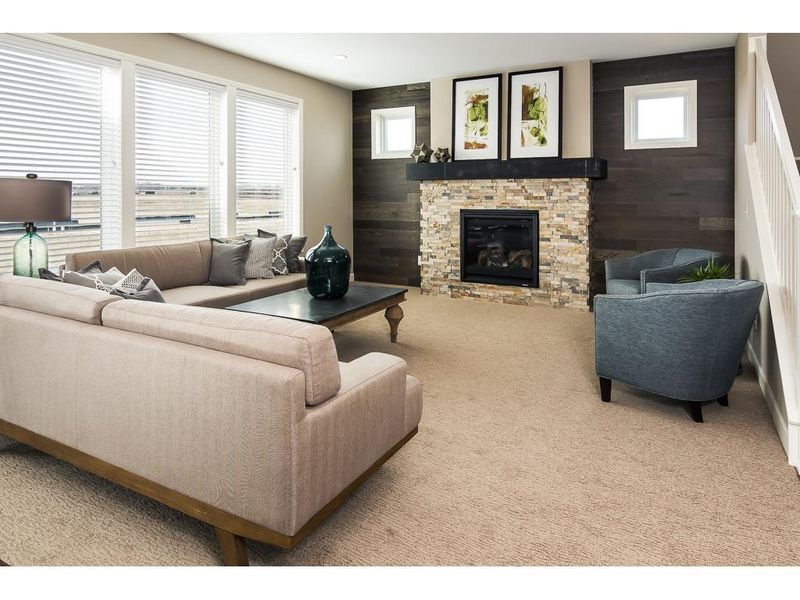 5203 Suntide Ps, Woodbury, MN 55129