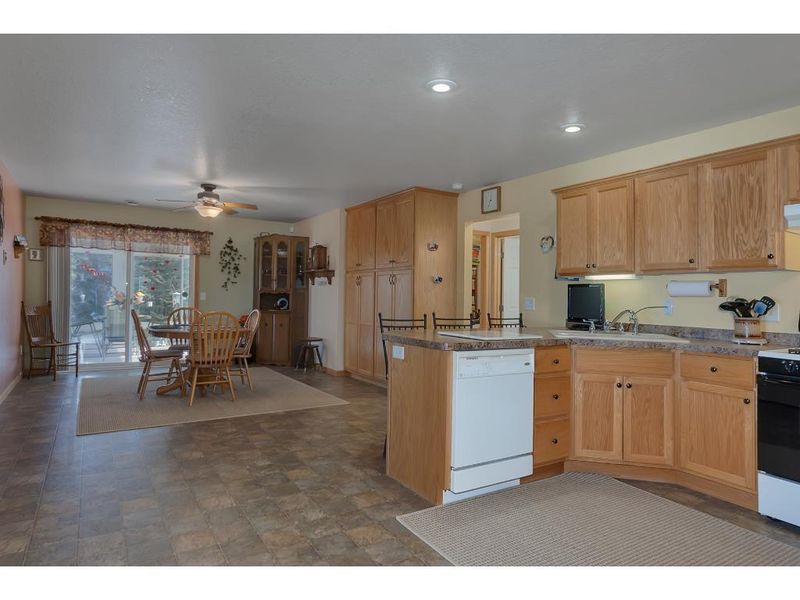 2414 67th Ave N, Saint Cloud, MN 56303