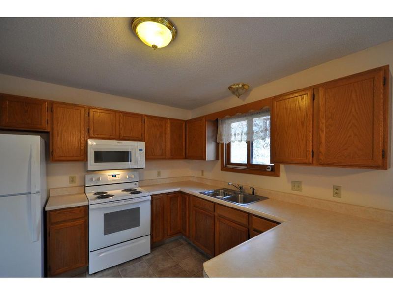 12918 Brentwood Cir, Baxter, MN 56425
