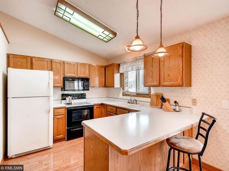 3966 156th St W, Rosemount, MN 55068