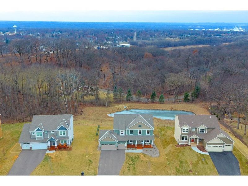 7500 Burr Oak Cv S, Cottage Grove, MN 55016