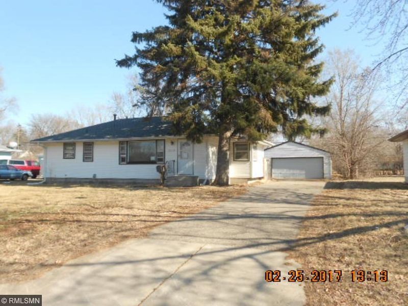 5512 Irving Ave N, Brooklyn Center, MN 55430