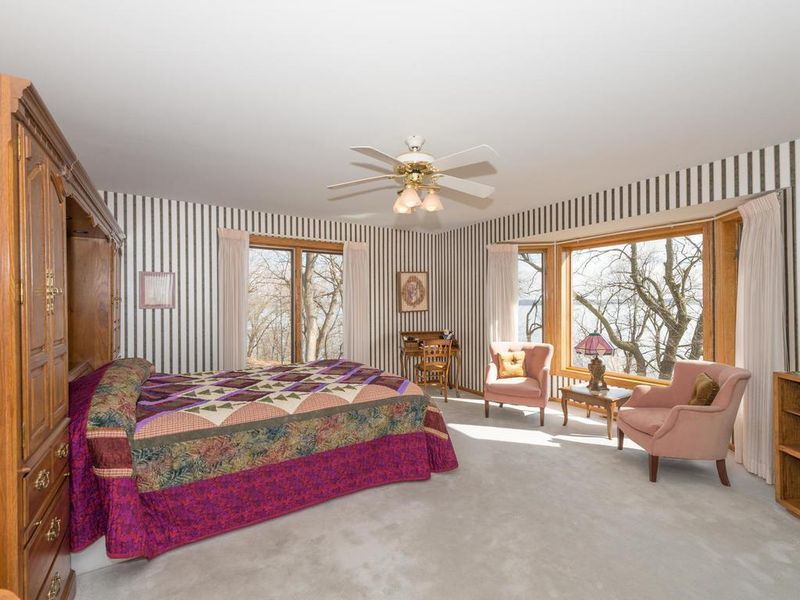 816 Barton Ave NW, Buffalo, MN 55313