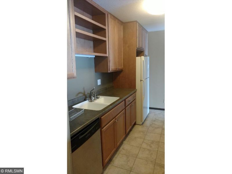 122 Demont Ave #359, Little Canada, MN 55117