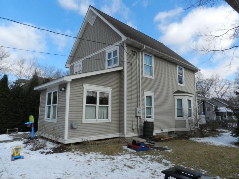 2436 14th Ave S, Minneapolis, MN 55404