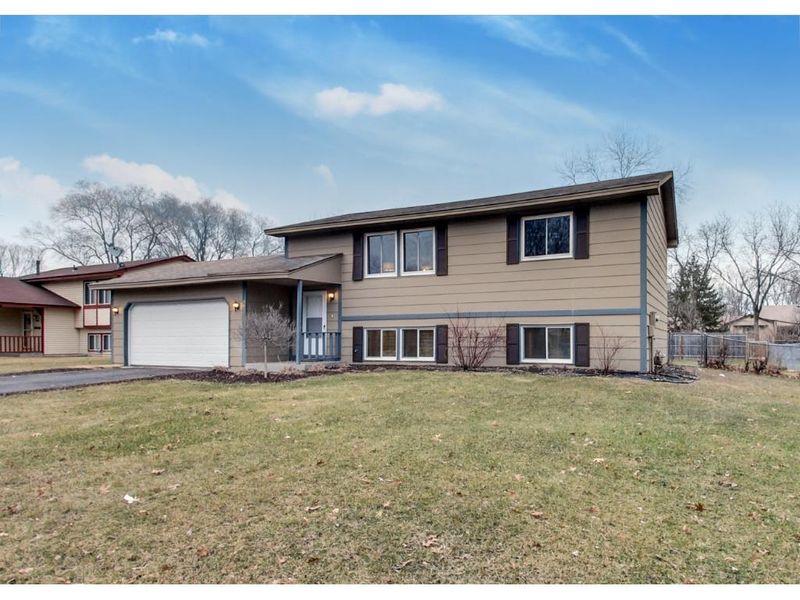 7332 James Ave N, Brooklyn Park, MN 55444