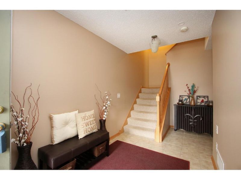 6568 Merrimac Ln N, Maple Grove, MN 55311
