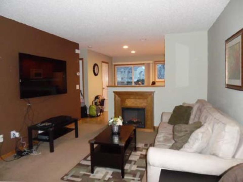 4818 N Education Dr N #2, Hugo, MN 55038