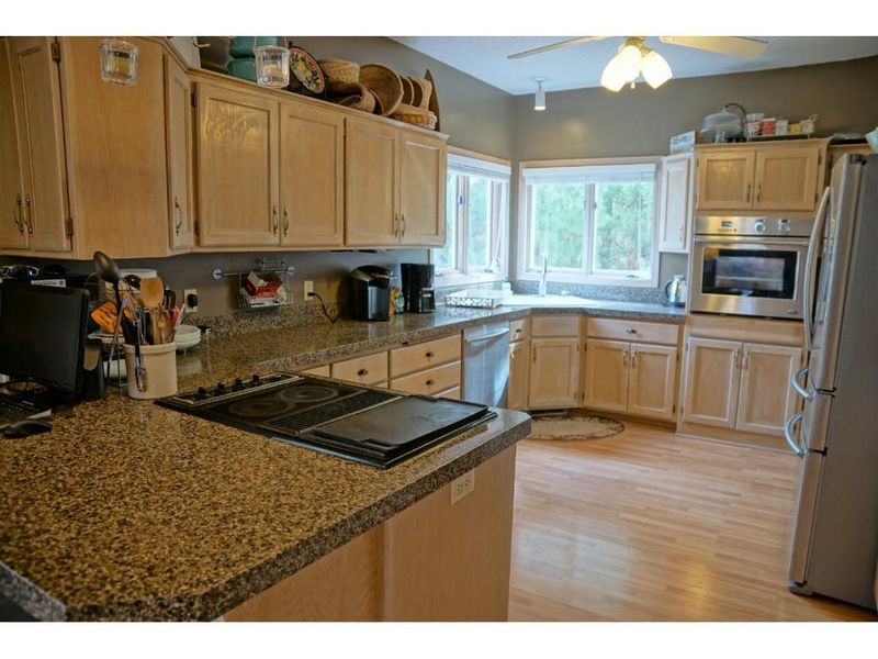 4240 Dodd Rd, Eagan, MN 55123