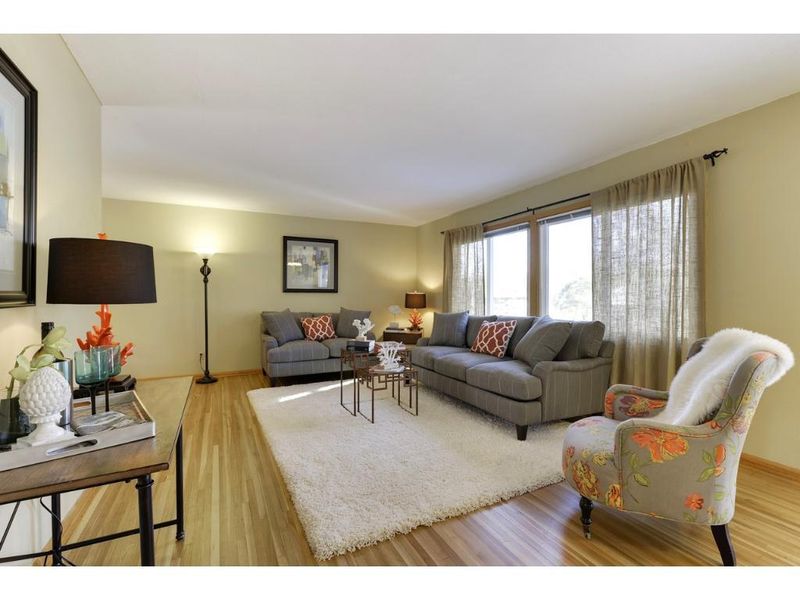 2329 Joy Ave, White Bear Lake, MN 55110