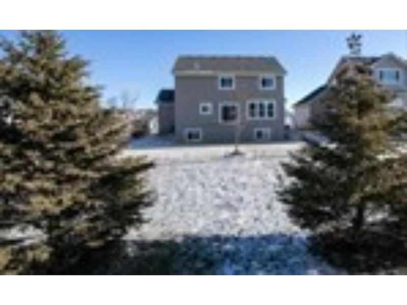 19815 Iris Way, Lakeville, MN 55044