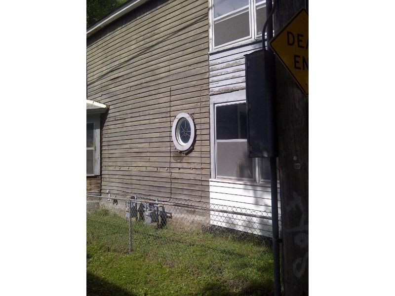 469 Smith Ave N, Saint Paul, MN 55102