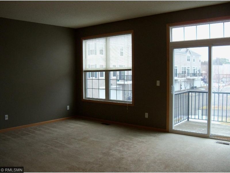 5204 Scott Trl, Robbinsdale, MN 55422