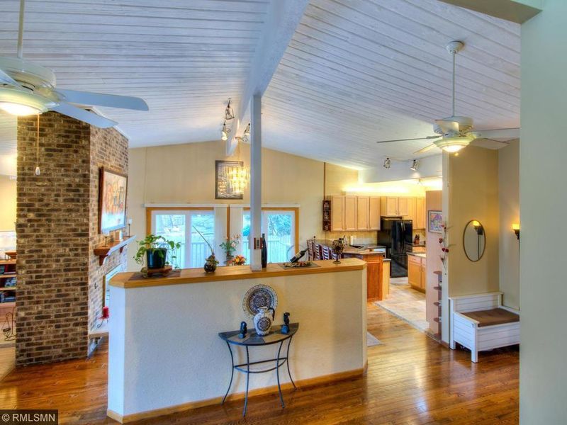 3541 Rainbow Dr, Minnetonka, MN 55345