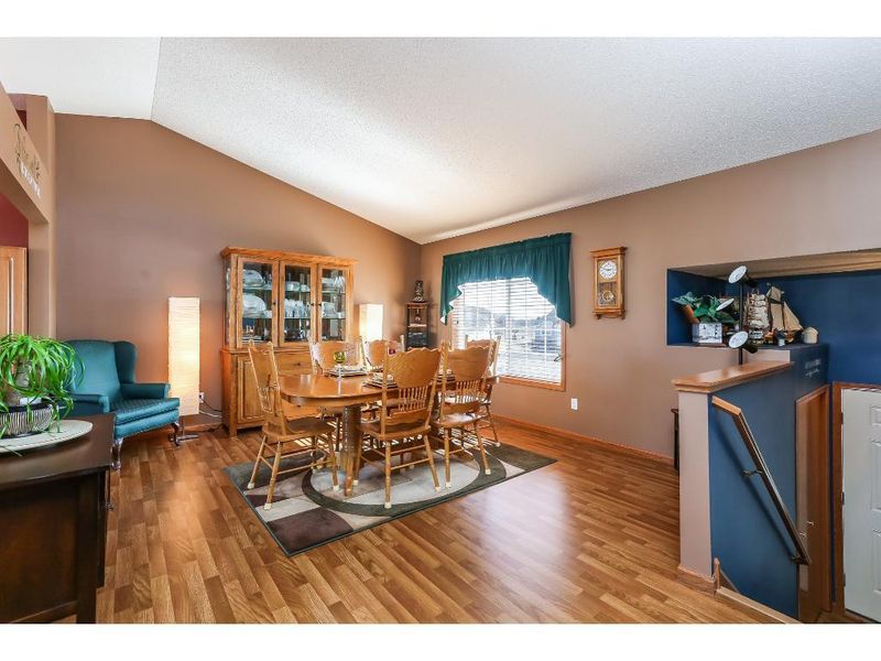 650 Forest Rd, Big Lake, MN 55309