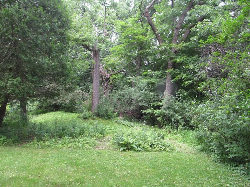 3993 Hillcrest Rd, Wayzata, MN 55391