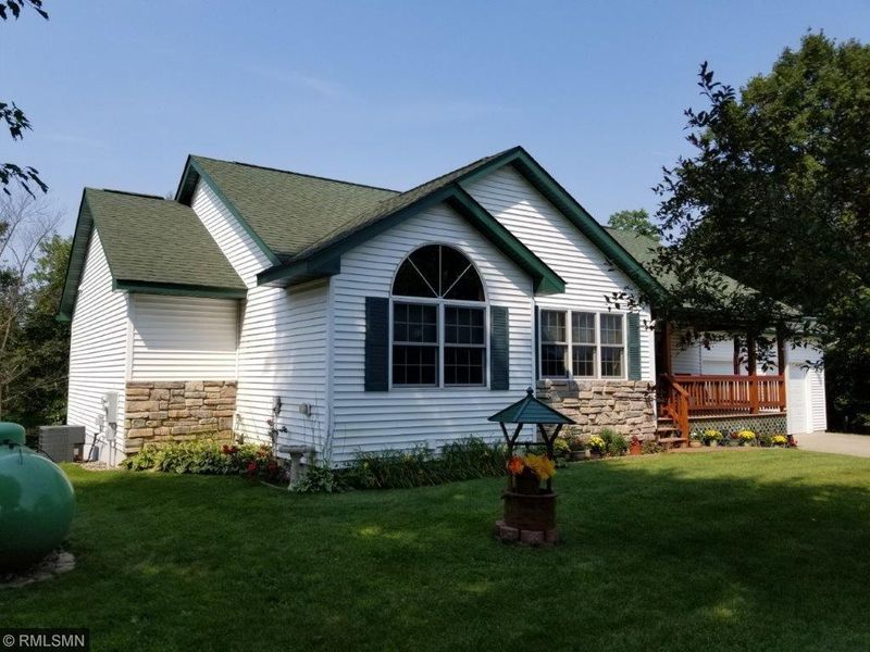 951A Highland Dr, Amery, WI 54001