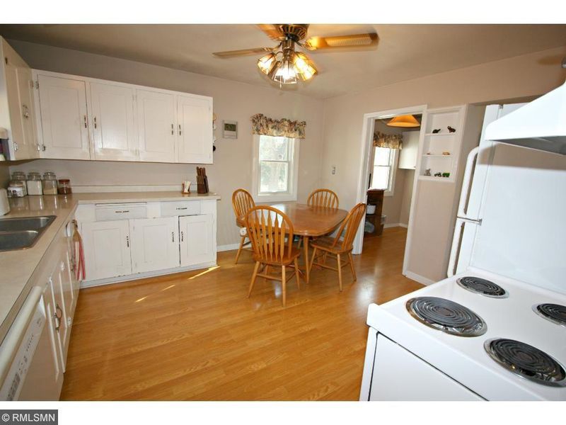 809 89th Ave NW, Coon Rapids, MN 55433