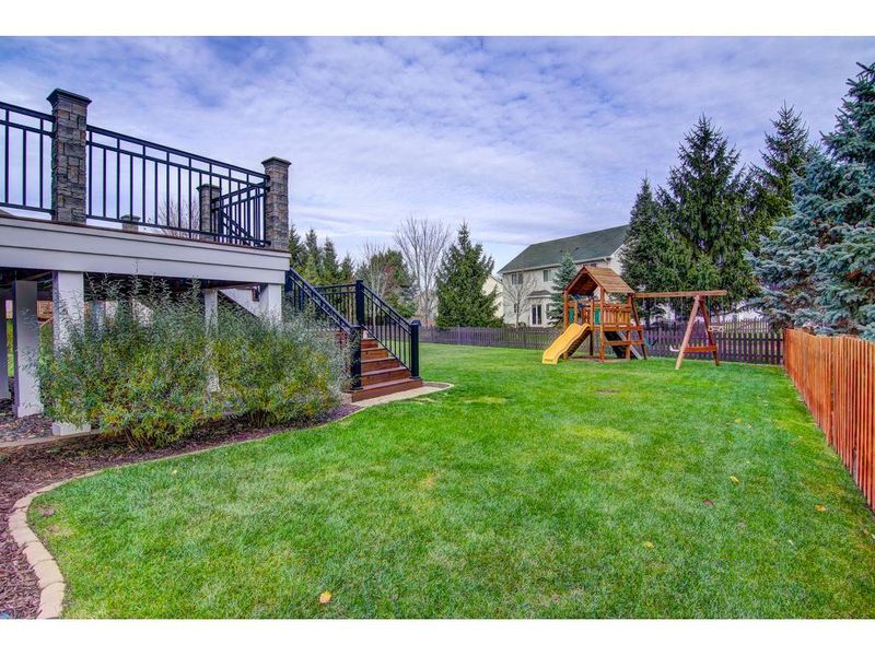 12521 Marquess Way N, Lake Elmo, MN 55042