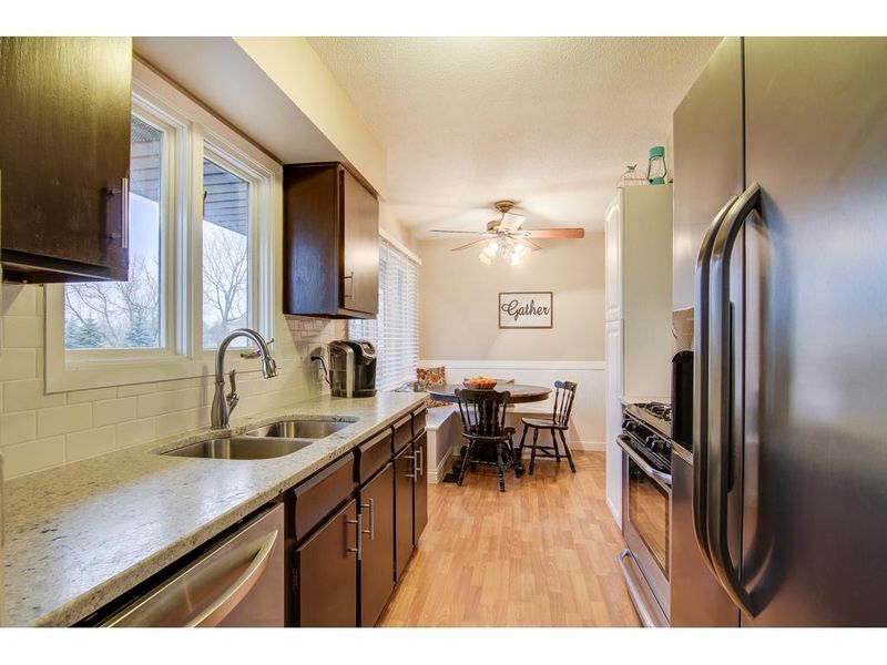 8834 72nd St S, Cottage Grove, MN 55016