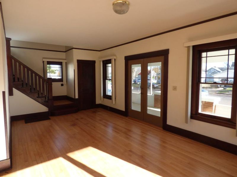 259 Jackson St, Mondovi, WI 54755