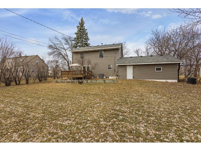 724 Monroe St, Anoka, MN 55303