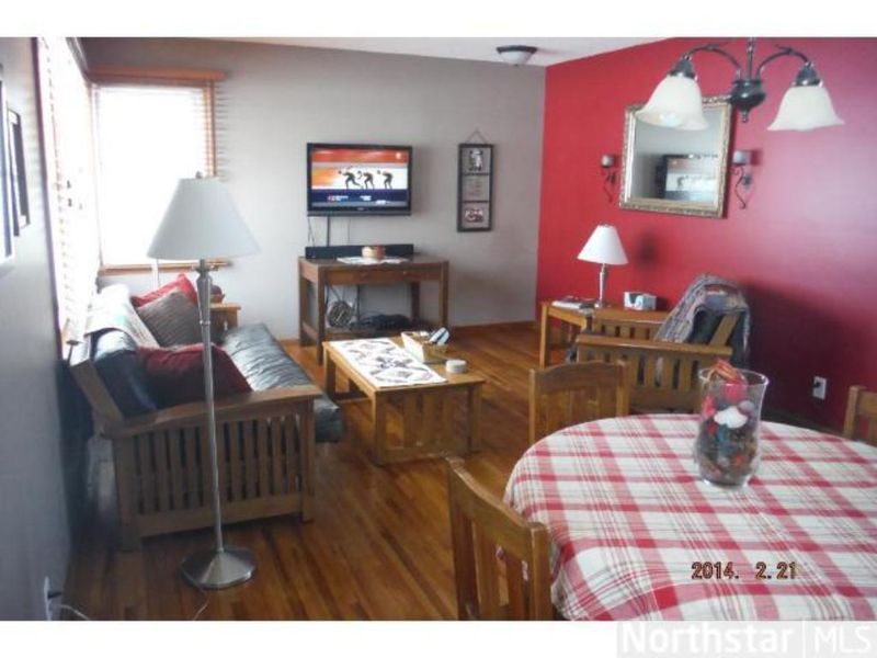 6633 Jersey Ave N, Brooklyn Park, MN 55428