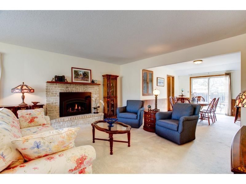 3514 Kohnens Cir, Minnetonka, MN 55305