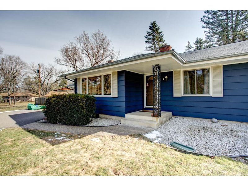 3514 Kohnens Cir, Minnetonka, MN 55305
