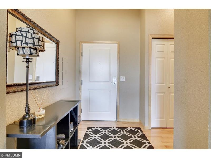1800 Graham Ave #437, Saint Paul, MN 55116