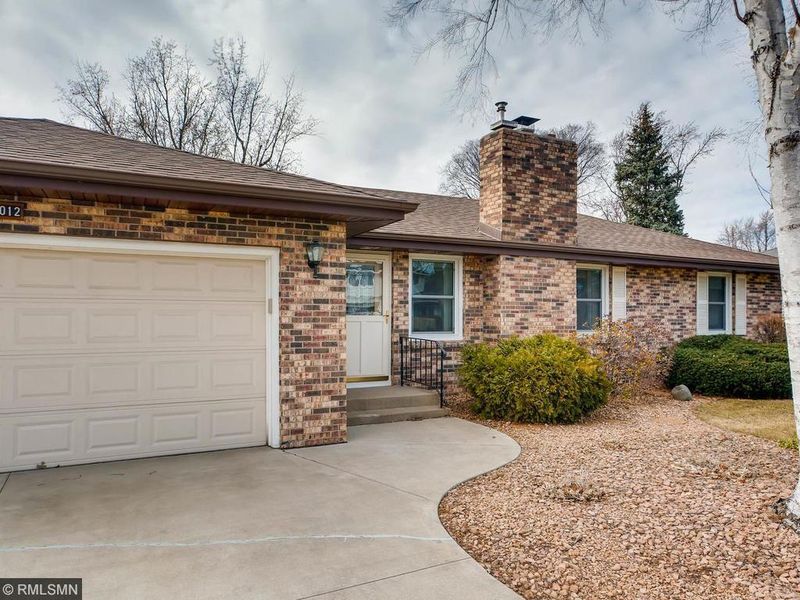 10012 Girard Ave S, Bloomington, MN 55431