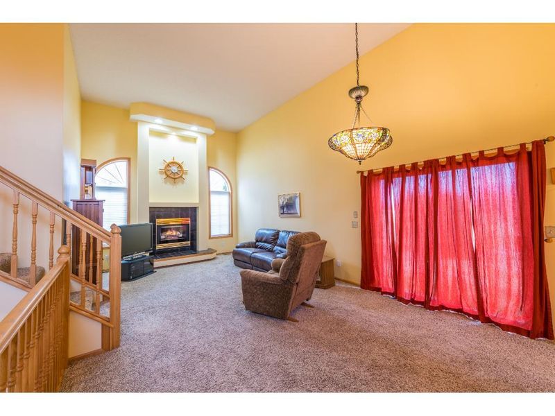 8816 Aspen Rd, Saint Bonifacius, MN 55375
