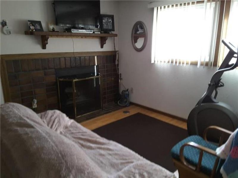 6100 64th Ave N, Brooklyn Park, MN 55429