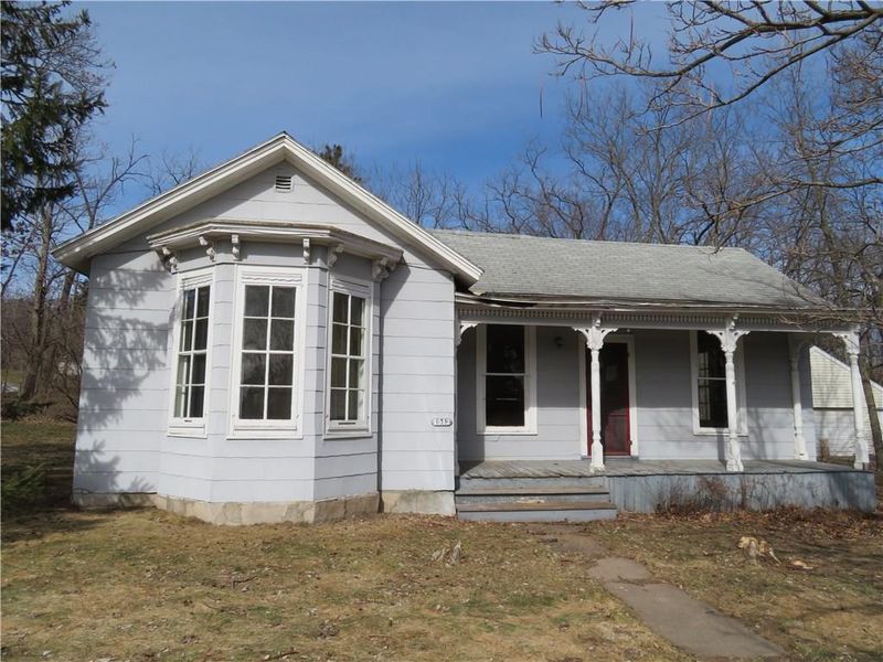 1942 Crescent Ave, Eau Claire, WI 54703