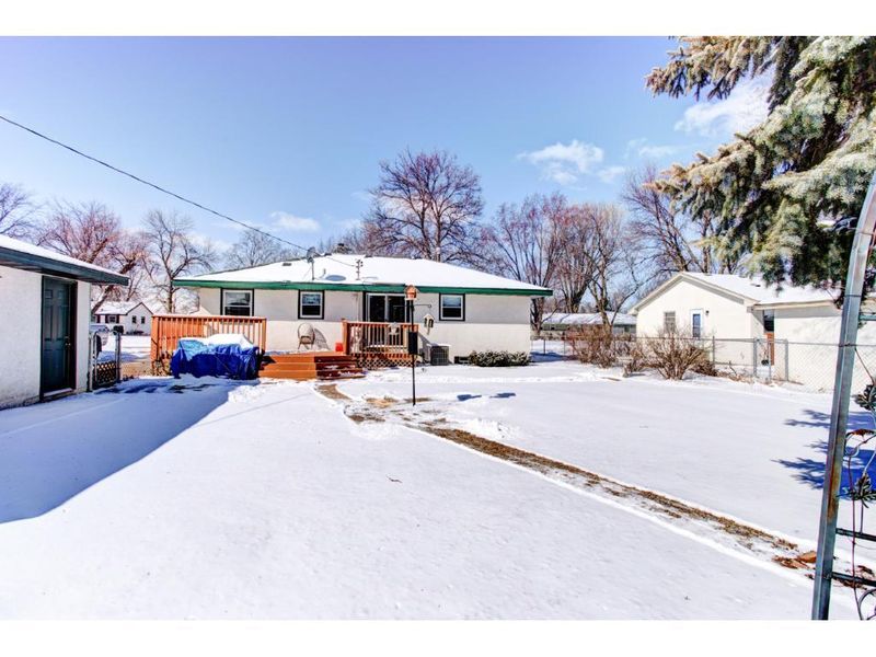 7124 Newton Ave N, Brooklyn Center, MN 55430