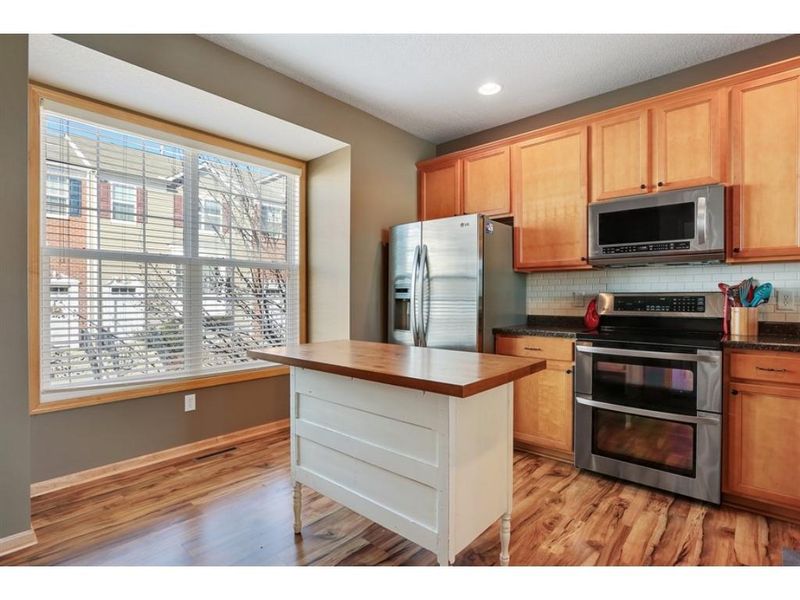 4506 Bulrush Blvd, Shakopee, MN 55379