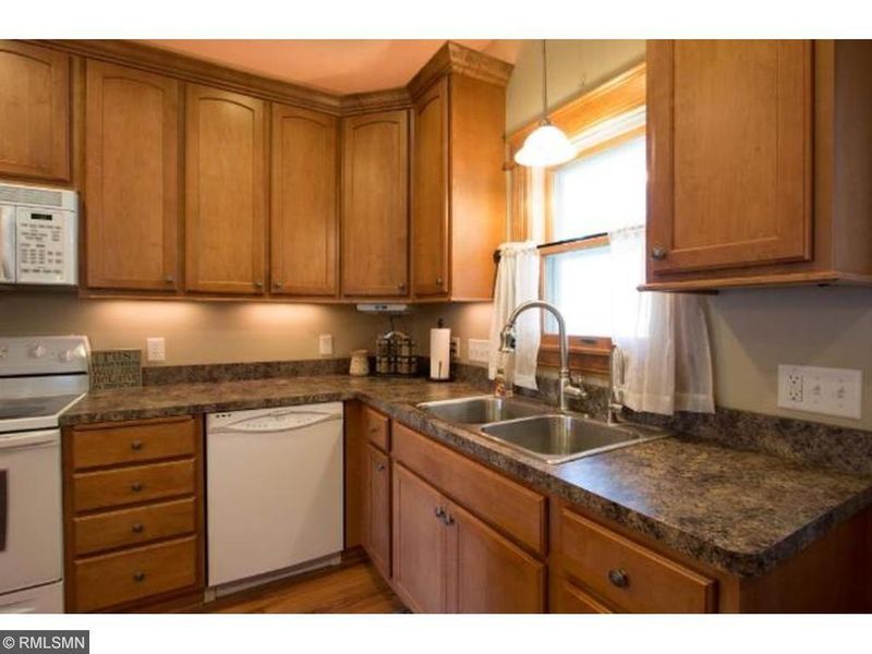 311 Lake St E, Cologne, MN 55322
