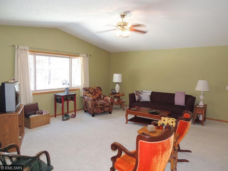 14686 Springwood Dr, Baxter, MN 56425