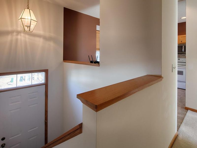 15544 Lilac Dr, Eden Prairie, MN 55347