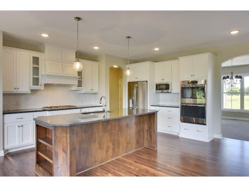 12744 Cedar Rg, Champlin, MN 55316