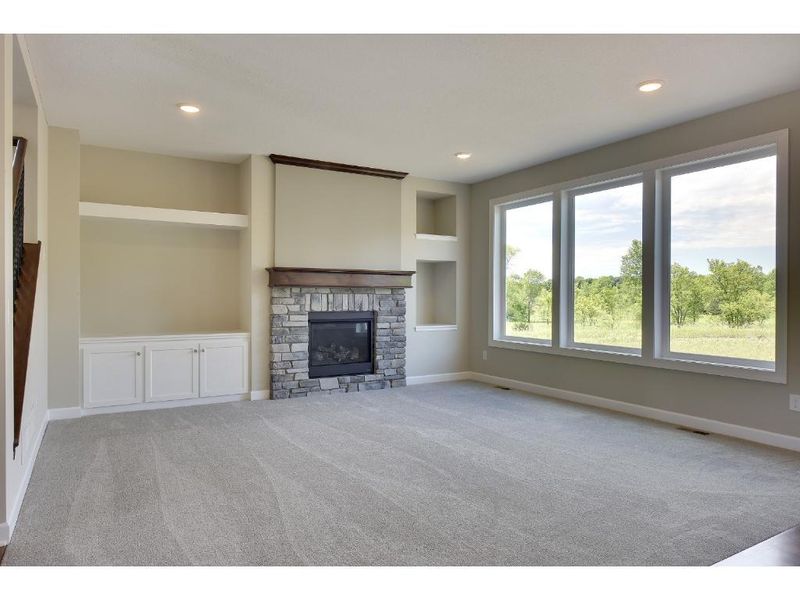 12744 Cedar Rg, Champlin, MN 55316
